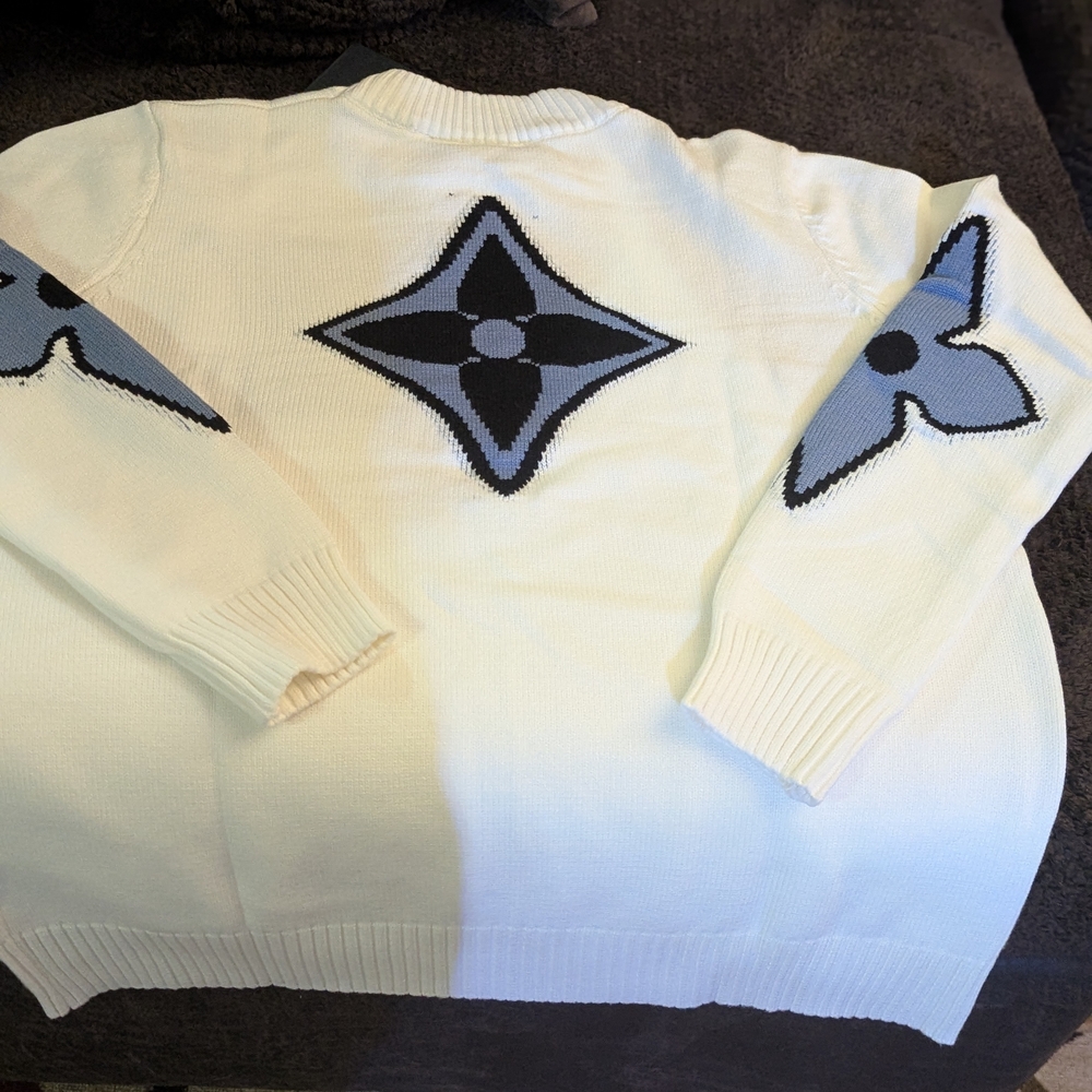 Louis Vuitton White Sweater for Men - Picture 3 of 3